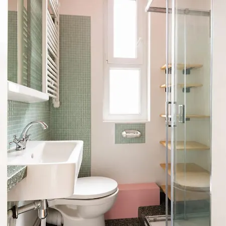 Vakantiehuis Cosy & Bright Nest 1bdr Bastille *